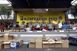 Polri Amankan Miras Oplosan