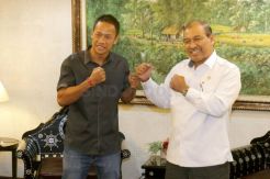 Petinju Daud Yordan Bertemu Wakil Ketua DPD