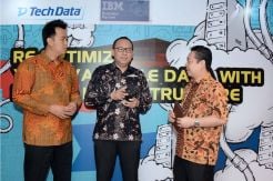 Teknologi Cloud Terbaru dalam Industri Keuangan dan Manufaktur