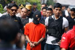 Polisi Gelar Rekonstruksi Pembunuhan Purnawirawan TNI AL di Pondok Labu
