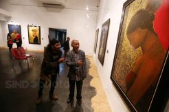 20 Lukisan Hasil Perenungan Beny Dewo Dipameran di AJBS Art Gallery