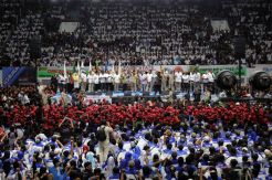 Prabowo Hadiri Peringatan Hari Buruh Sedunia di Istora Senayan