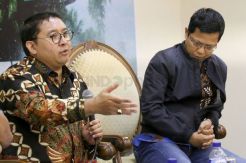 Adu Kuat Pansus Angket Tenaga Kerja Asing