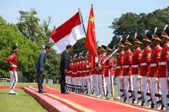Presiden Jokowi Sambut PM China di Istana Bogor