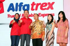 Dukung Pertumbuhan E-Commerce, Alfamart Luncurkan Layanan Logistik Alfatrex