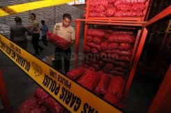 Satgas Pangan Polri Amankan 70 Ton Bawang Bombai Ilegal