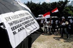 Aktivis Gema Tapteng Desak KPK Segera Periksa Bupati Tapteng Bakhtiar Ahmad Sibarani
