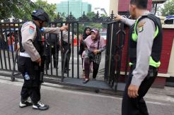 Antisipasi Serangan Teror, Pengamanan di Mapolrestro Jakarta Pusat Diperketat