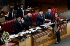 Menkeu Serahkan Pokok-Pokok Kebijakan Fiskal RAPBN 2019 ke DPR