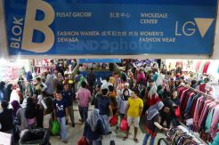 Pasar Tanah Abang Mulai Ramai Pengunjung