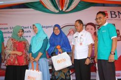 BNI Sebarkan 6.000 Paket Sembako Murah untuk Keluarga Pekerja Migran