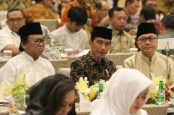Presiden Jokowi Buka Puasa Bersama Ketua DPD