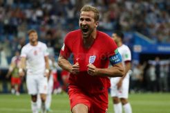 Sundulan Harry Kane Tentukan Kemenangan Inggris atas Tunisia