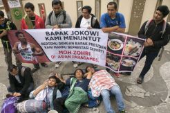 Ingin Bertemu Presiden, Atlet Paralimpik Gelar Unjuk Rasa