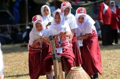 Ribuan Anak Bersuka Cita Peringati Hari Anak Nasional di Pasuruan