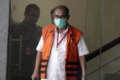 KPK Periksa Bupati Bandung Barat Abubakar