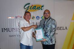 Kerjasama YDBA dan Giant