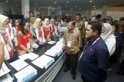 Wapres Jusuf Kalla Tinjau Media Center Asian Games 2018