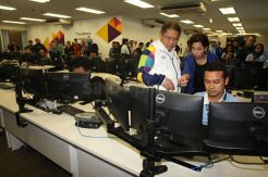 Menkominfo Resmikan Pusat Monitoring Kualitas Layanan Terpadu XL Axiata