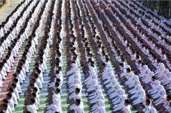 1.634 Siswa SMK Bina Utama Kendal Ciptakan Rekor Gerakan Kerapian Diri