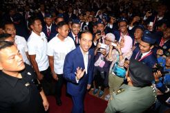 Presiden Jokowi Beri Kuliah Umum Wawasan Kebangsaan di Unipa Surabaya