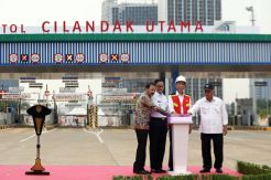 Presiden Jokowi Resmikan Tol Desari