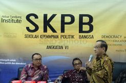 Akbar Tandjung Buka Sekolah Kepemimpinan Politik Bangsa