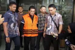 KPK Tahan Wali Kota Pasuruan Setiyono