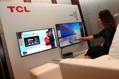 TLC Luncurkan Smart TV