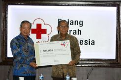 Taiwan Serahkan Bantuan ke PMI untuk Korban Gempa Sulteng