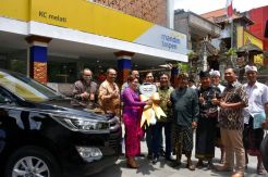 Bank Mantap Serahkan Hadiah Tabungan siMantap Tentukan Hadiahmu
