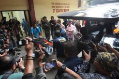 Lion Air JT-610 Jatuh, Jenazah Korban Tiba di RS Polri