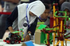 Adu Kreativitas di Kompetisi Robotik Madrasah 2018