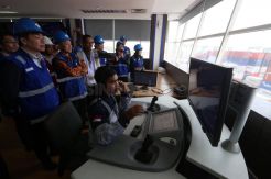 Kementerian Perhubungan Jepang Kunjungi Terminal Teluk Lamong