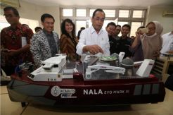 Menhub Budi Karya Kunjungi Pusat Desain Rekayasa Kapal Nasional ITS