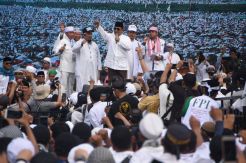 Prabowo Subianto Orasi di Depan Massa Reuni Akbar Mujahid 212