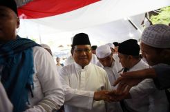 Capres Prabowo Hadiri Peringatan Maulid Nabi di Kwitang