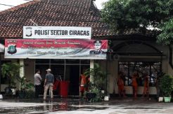 Situasi di Kantor Polsek Ciracas Kondusif