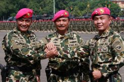 Mayjen TNI (Mar) Suhartono Resmi Jabat Komandan Korps Marinir