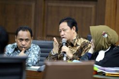 Pengadilan Tipikor Gelar Sidang Kasus Korupsi Bupati Kepulauan Sula