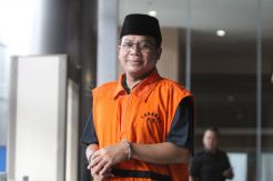 KPK Perpanjang Masa Penahanan Taufik Kurniawan