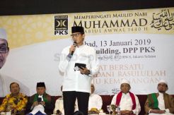 Cawapres Sandiaga Uno Hadiri Peringatan Maulid Nabi di DPP PKS