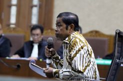 Idrus Marham Jalani Sidang Perdana di Pengadilan Tipikor Jakarta