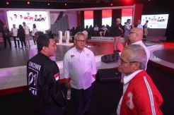 Ketua KPU Tinjau Persiapan Debat Pertama Capres-Cawapres