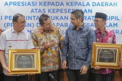 BPJS Ketenagakerjaan Berikan Penghargaan kepada 3 Pemerintah Daerah
