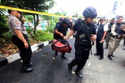 Penemuan Granat Hebohkan Warga Surabaya