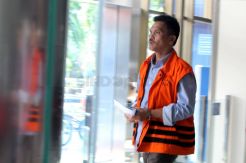 KPK Periksa Mantan Anggota DPRD Sumut Tonnies Sianturi