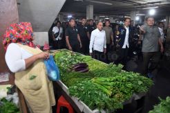 Presiden Jokowi Kunjungi Pasar Petisah Medan