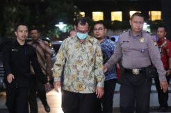 Kakanwil Kemenag Jatim Haris Hasanudin Tiba di KPK