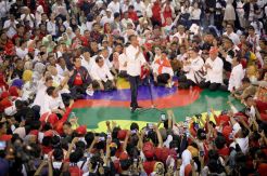 Capres Jokowi Kampanye Akbar di Palembang
